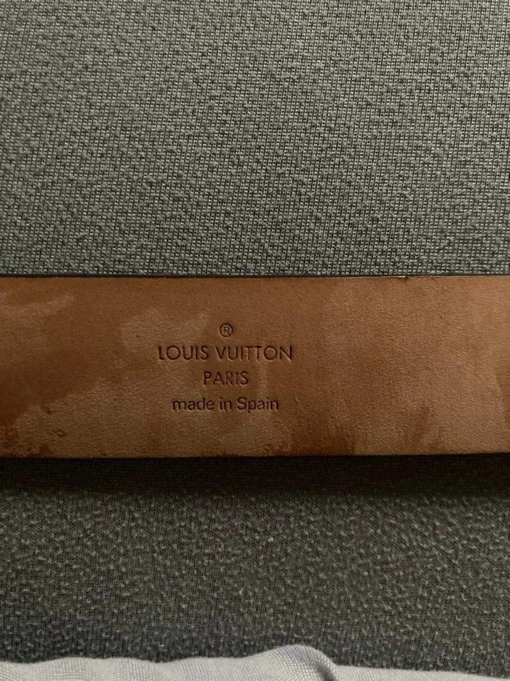Louis Vuitton women’s belt - Picture 3 of 5